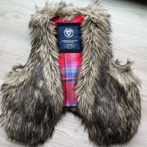American Eagle Faux Fur Vest